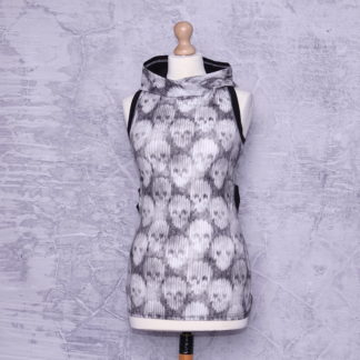 Walk about knitted skulls top maat 34 ( xS)