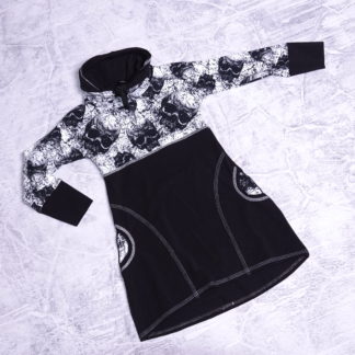 Zwart wit schedels cozy dress maat 6 jaar (116)