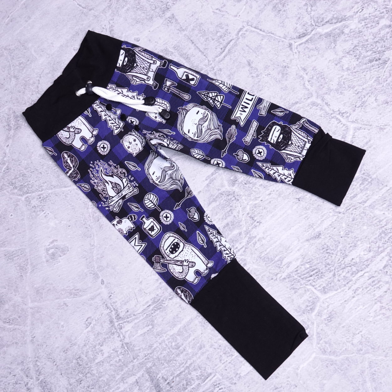 Wilderniss forever joggers maat 1/4 jaar meegroei broekje