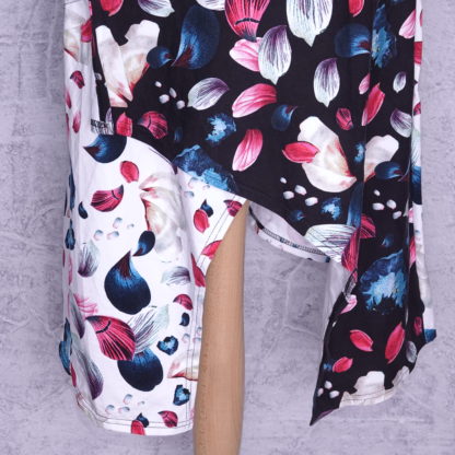 Blaadjes jurk met capuchon maat L ( 12/14 uk ) - Afbeelding 3