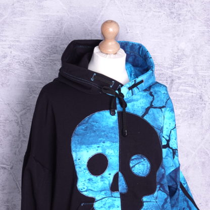 Turkoise blue skulls cropped hoody maat 42 (XL) - Afbeelding 3