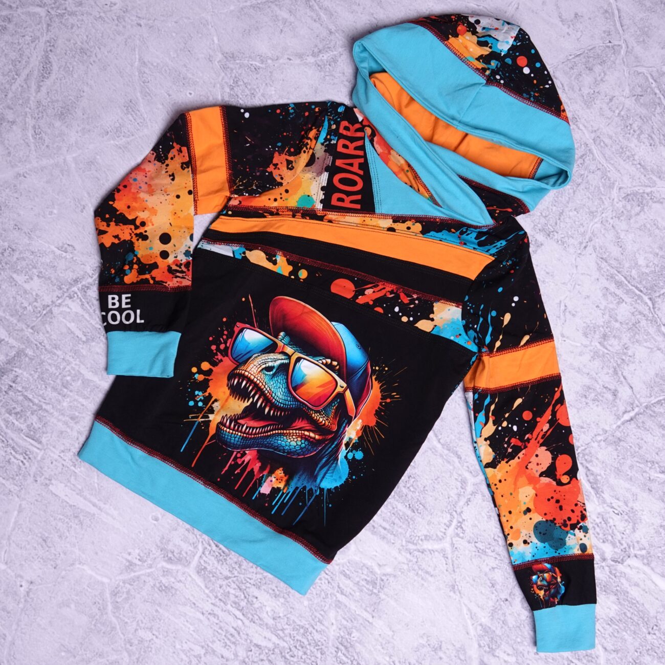 Fuzzle hoodie Dino becool roar maat 128 - 8 Jaar